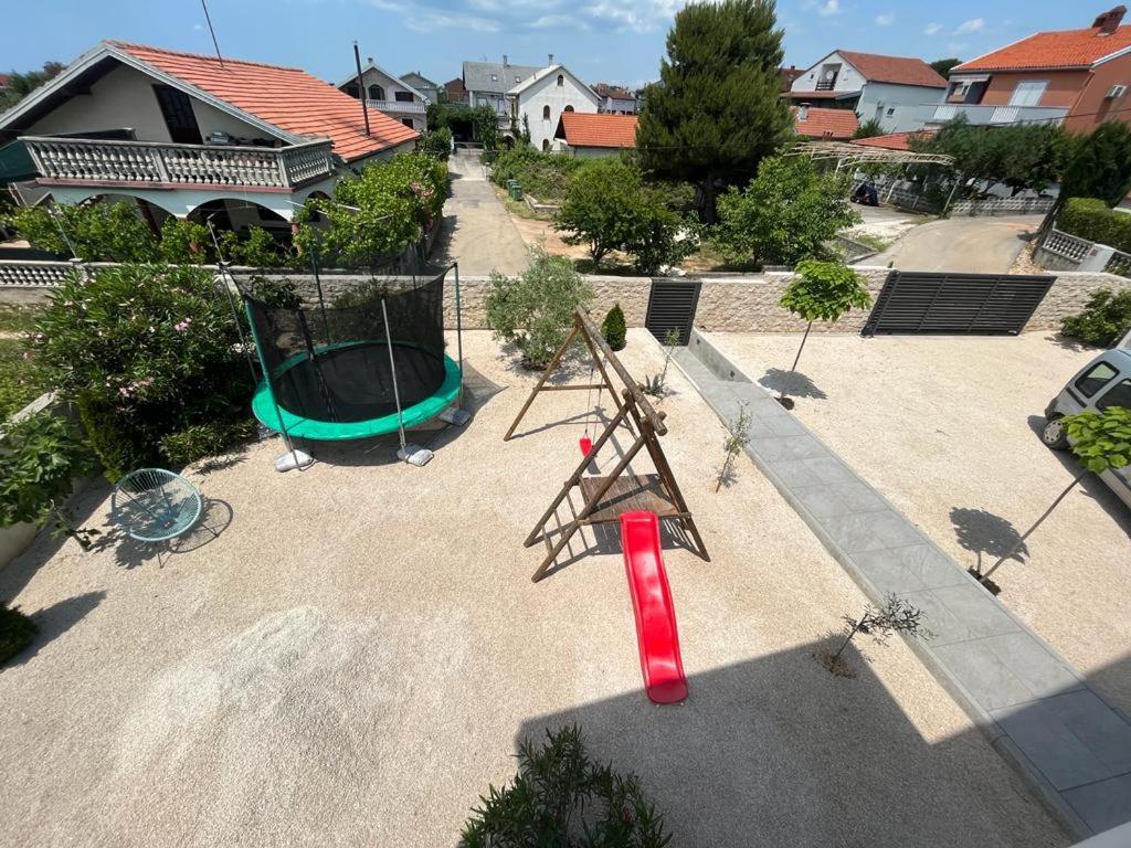 Apartamento Haus Dalmatia With Heated Pool Bibinje Exterior foto